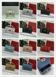 Picture of Valentino Handbags _SKUfw216209636fw